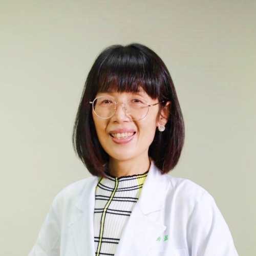 前任主任-楊盈盈